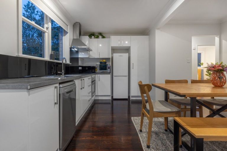 Photo of property in 20 Mahinawa Street, Takapuwahia, Porirua, 5022