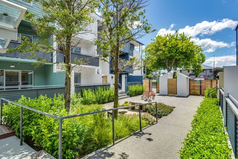 Photo of property in Amuri Park Apartments, 18/280 Bealey Avenue, Christchurch Central, Christchurch, 8013