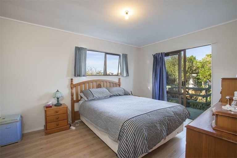 Photo of property in 5 Snells Beach Road, Snells Beach, 0920