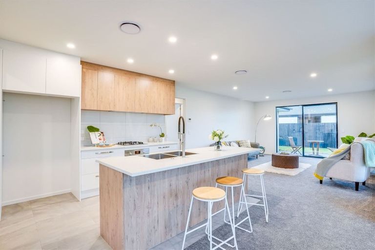 Photo of property in 32 Stationmasters Way, Prebbleton, 7604