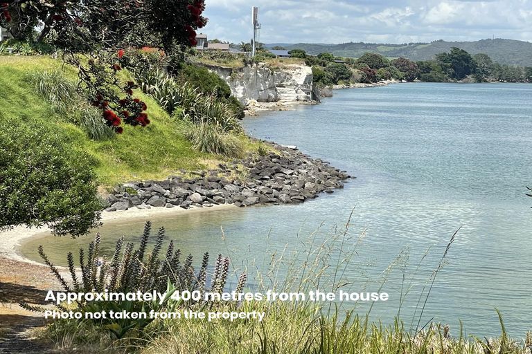 Photo of property in 344b One Tree Point Road, One Tree Point, 0118