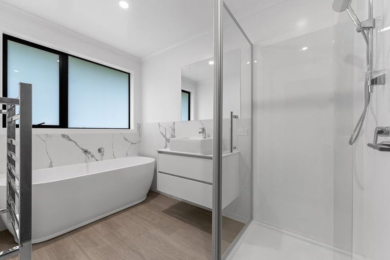 Photo of property in 35b Leathem Crescent, Pokeno, 2402