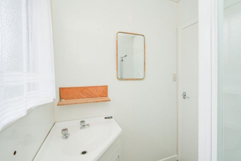 Photo of property in 57 Lauder Crescent, Heidelberg, Invercargill, 9812