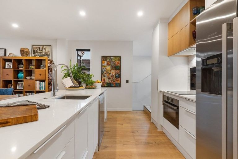 Photo of property in 23 Banks Avenue, Mount Maunganui, 3116