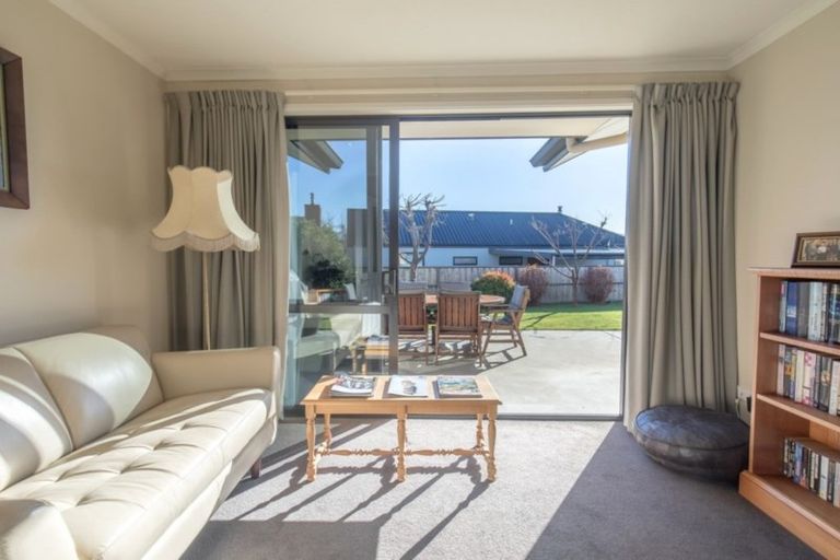 Photo of property in 35 Old Station Avenue, Wanaka, 9305