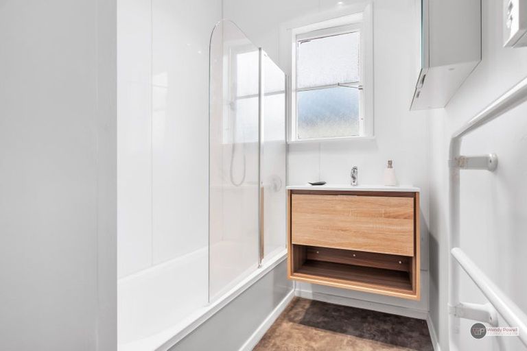 Photo of property in 3 Scanlan Street, Avalon, Lower Hutt, 5011