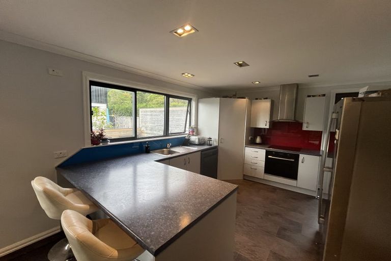 Photo of property in 36 Kamahi Street, Stokes Valley, Lower Hutt, 5019
