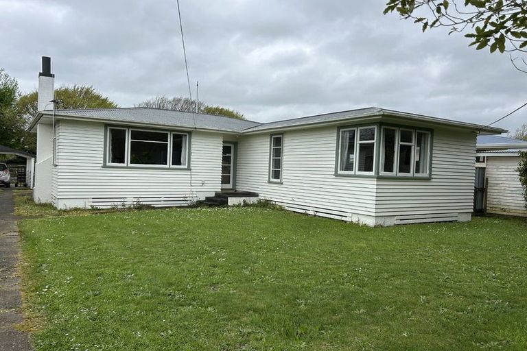 Photo of property in 4 Hamilton Street, Pahiatua, 4910