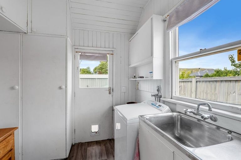 Photo of property in 113 Poranui Beach Road, Little River, 7591