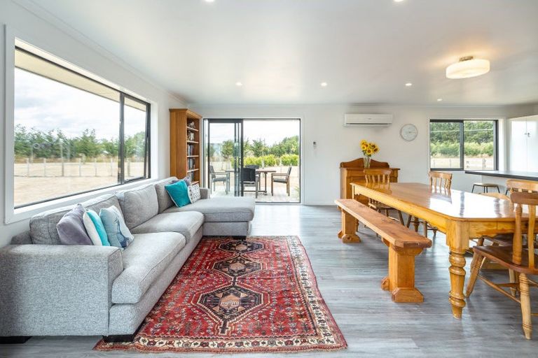 Photo of property in 471 State Highway 2, Opaki, Masterton, 5871