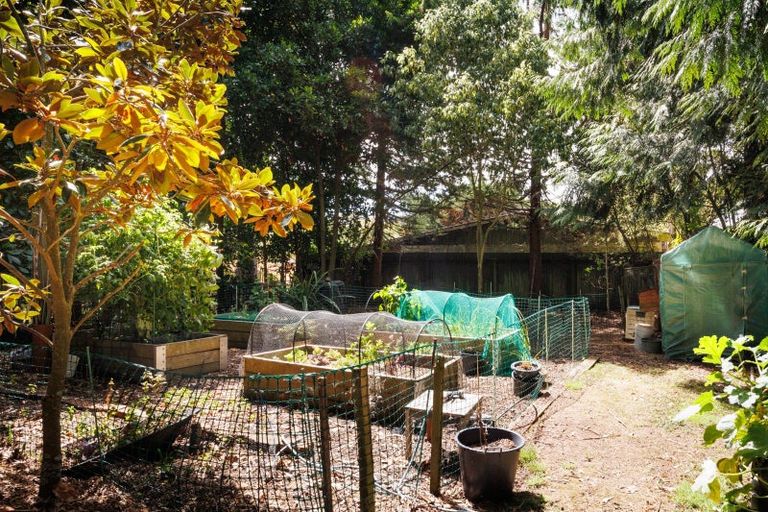 Photo of property in 39 Wanganui Road, Marton, 4710