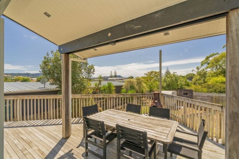 Photo of property in 141 Cook Drive, Whitianga, 3510