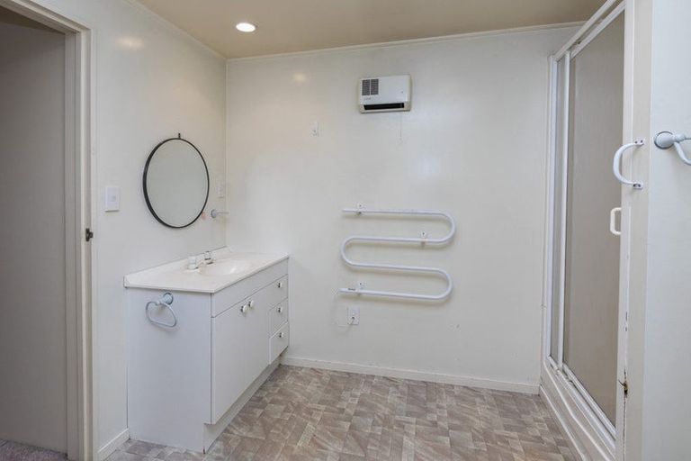 Photo of property in 801b Main North Road, Belfast, Christchurch, 8051