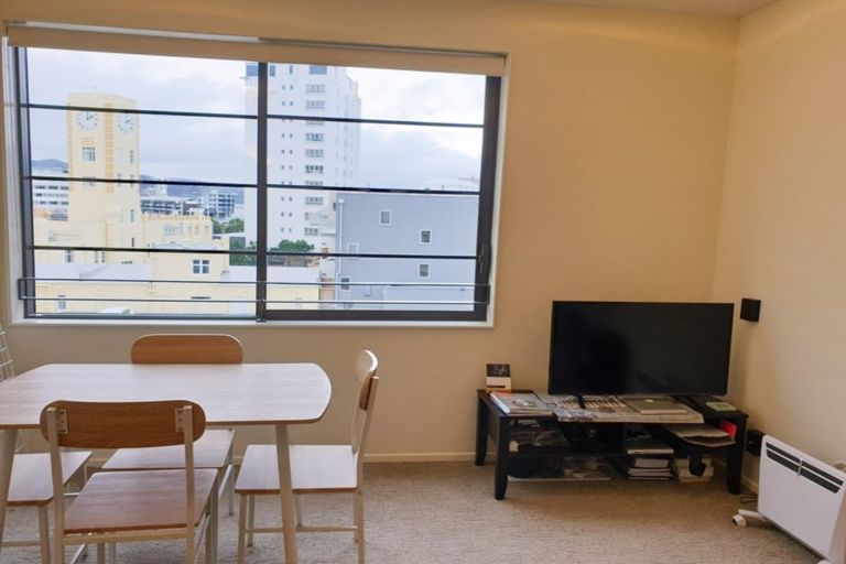Photo of property in 209/3 Roxburgh Street, Mount Victoria, Wellington, 6011