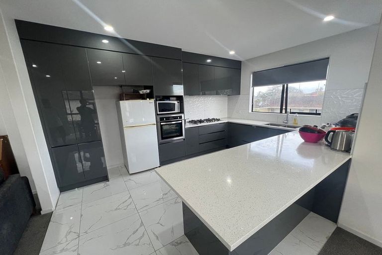 Photo of property in 110e Coronation Road, Papatoetoe, Auckland, 2025