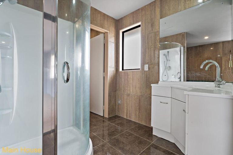 Photo of property in 39 Churchill Avenue, Manurewa, Auckland, 2102