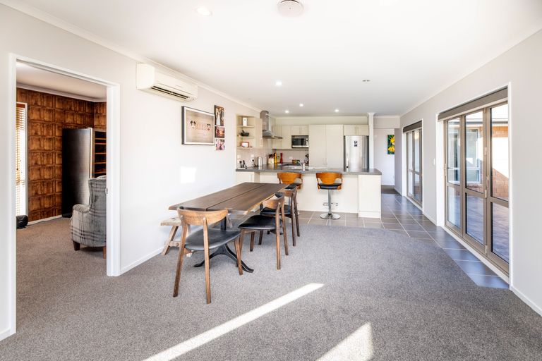 Photo of property in 7 Macdonalds Lane, Waikuku, Rangiora, 7473