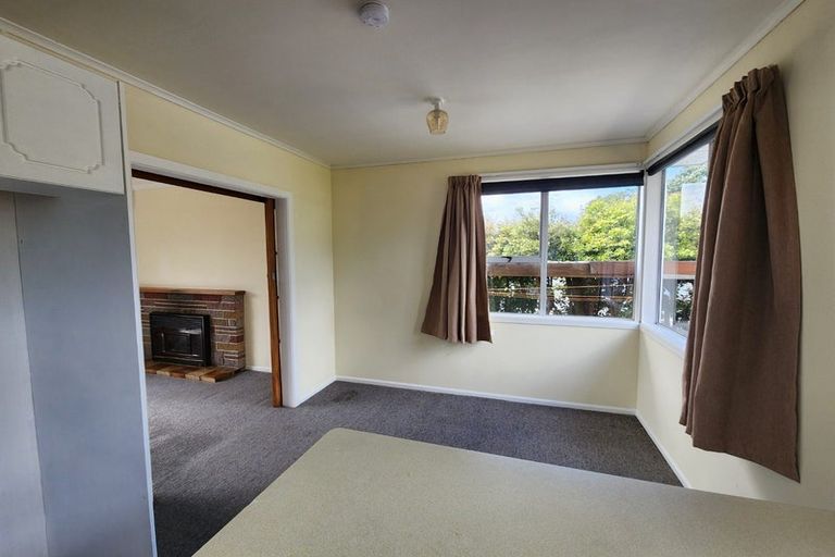 Photo of property in 41 Parrs Cross Road, Henderson, Auckland, 0612