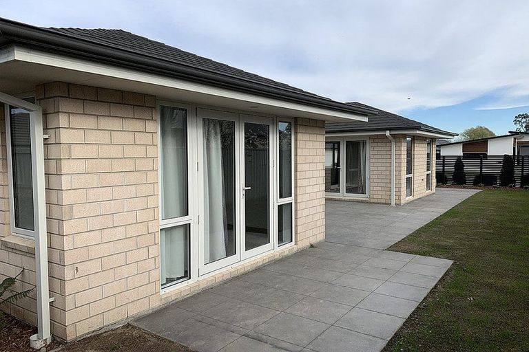 Photo of property in 44 Cairnbrae Drive, Prebbleton, 7604