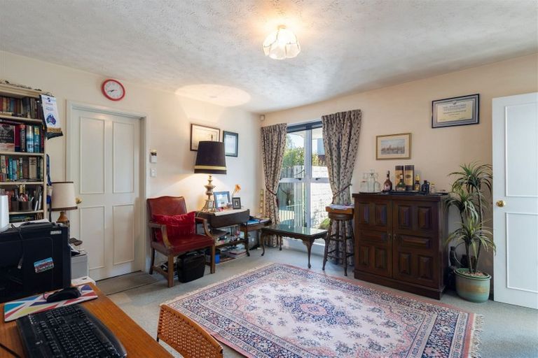 Photo of property in 5 Rubens Place, Burnside, Christchurch, 8053