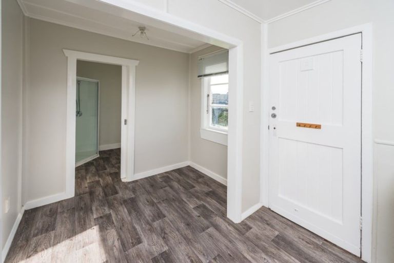 Photo of property in 10 Cornfoot Street, Castlecliff, Whanganui, 4501