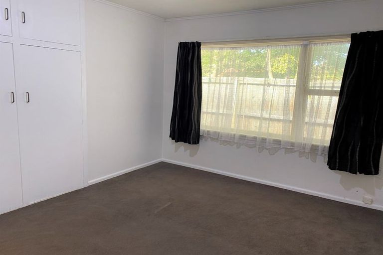 Photo of property in 5/9a Curletts Road, Sockburn, Christchurch, 8042