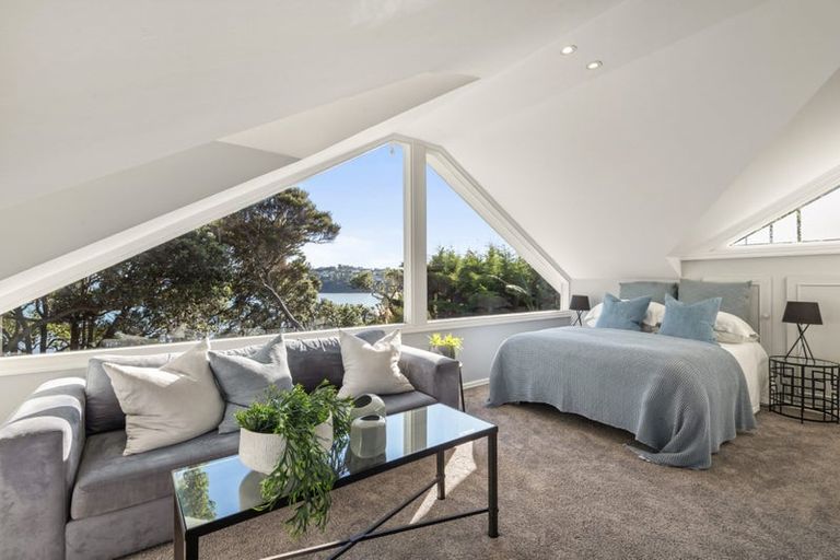 Photo of property in 36 Queen Street, Northcote Point, Auckland, 0627