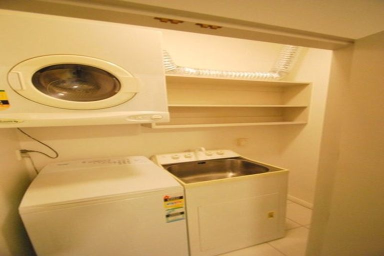 Photo of property in Boulcott Street Flats, 84a Boulcott Street, Wellington Central, Wellington, 6011