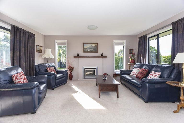Photo of property in 14 North Ridge Drive, Oamaru North, Oamaru, 9400
