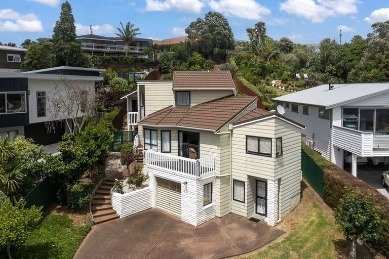 Photo of property in 28 Maori Hut Road, Red Beach, 0932