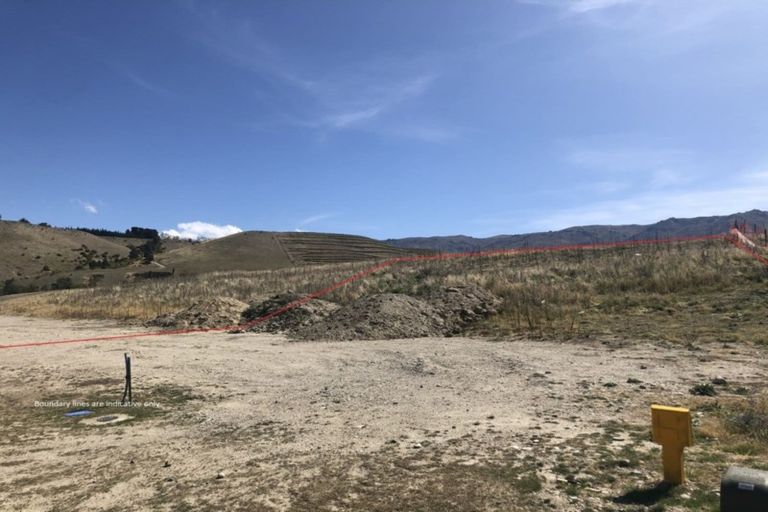 Photo of property in 31 Stratford Drive, Mount Pisa, Cromwell, 9383