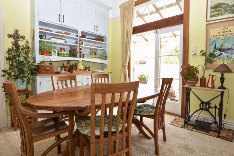 Photo of property in 16 Tyne Street, Carterton, 5713