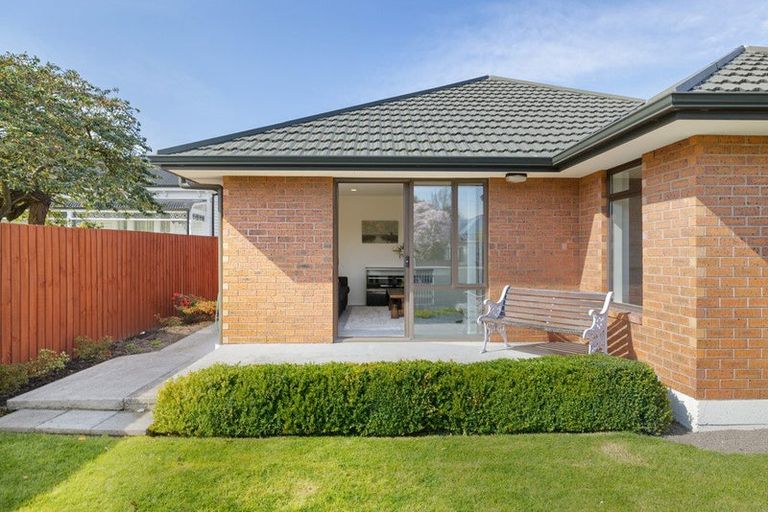 Photo of property in 1/88 Colombo Street, Beckenham, Christchurch, 8023