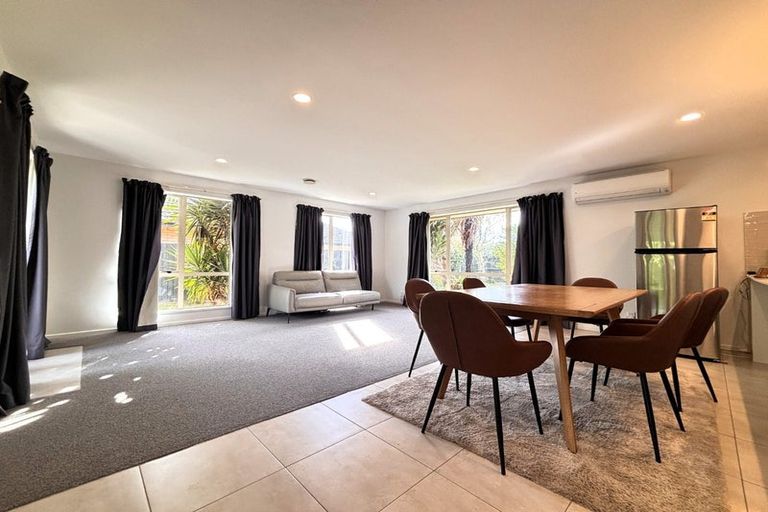 Photo of property in 11 Coppinger Terrace, Aidanfield, Christchurch, 8025