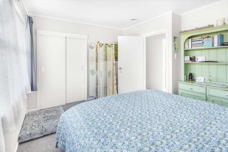 Photo of property in 12 Cecil Street, St Andrews, Hamilton, 3200