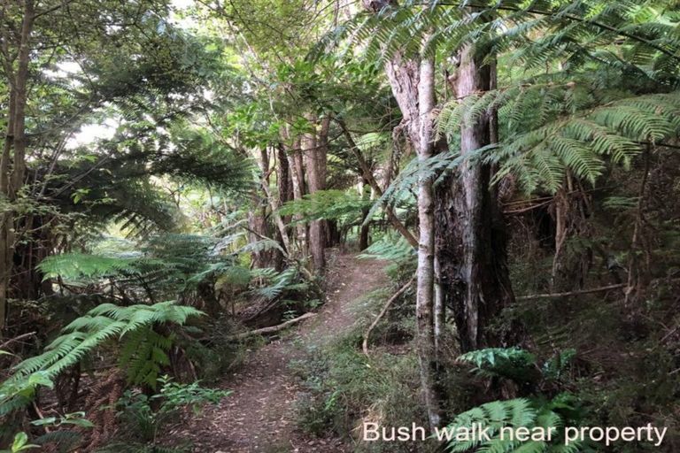 Photo of property in 1/206 Manuka Road, Bayview, Auckland, 0629