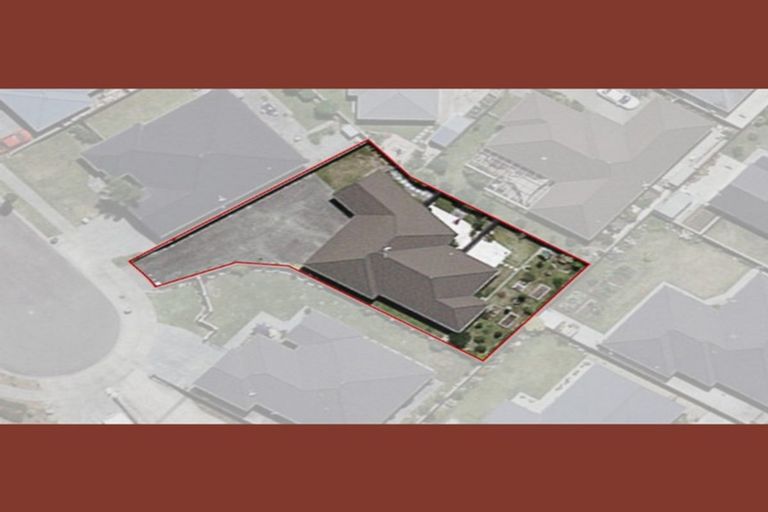 Photo of property in 12 Portland Place, Poraiti, Napier, 4112