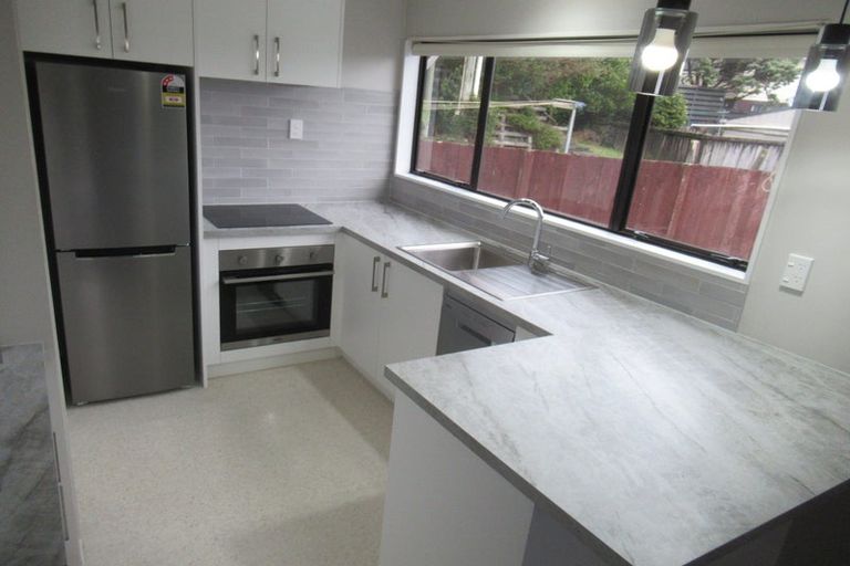 Photo of property in 1/25 Invercargill Drive, Kelson, Lower Hutt, 5010