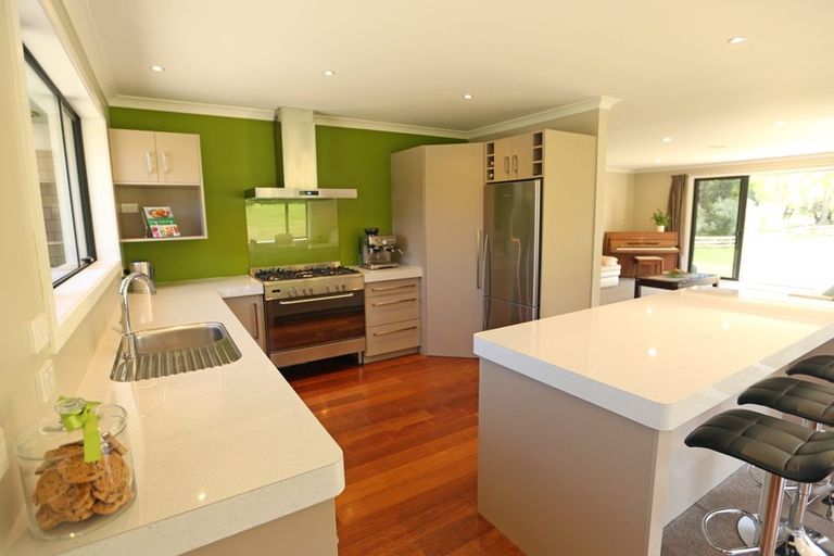 Photo of property in 64 Dalmore Way, Acacia Bay, Taupo, 3385