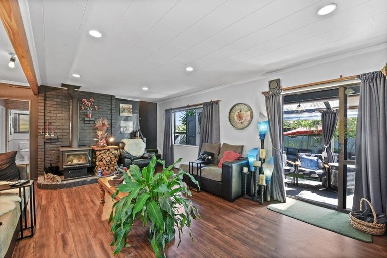 Photo of property in 2/73 Beach Road, Tahunanui, Nelson, 7011