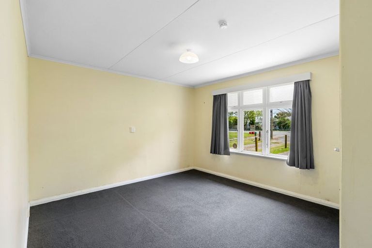 Photo of property in 32 Park Street, Foxton, 4814