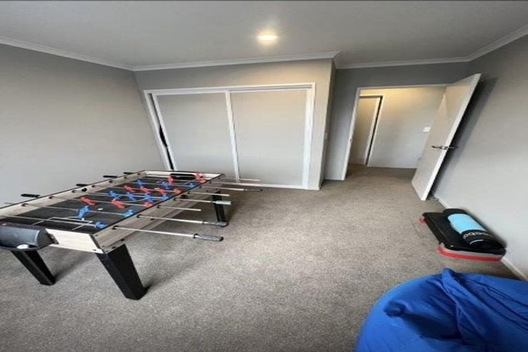 Photo of property in 40 Tippet Crescent, Wigram, Christchurch, 8025