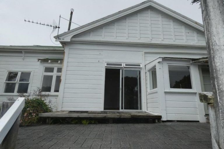 Photo of property in 15 Boundary Road, Kelburn, Wellington, 6012