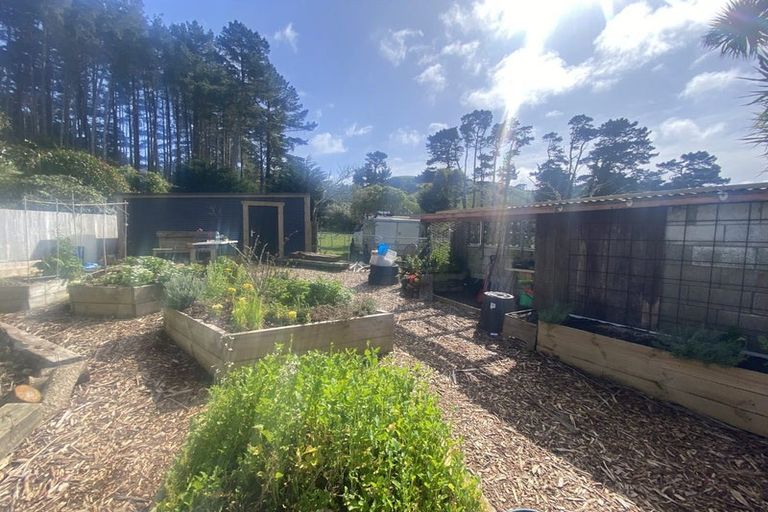 Photo of property in 457 Makara Road, Makara, Karori, 6972