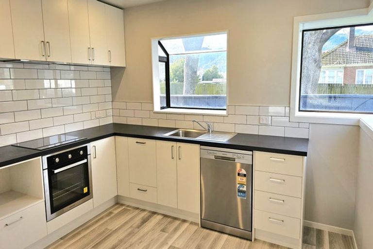 Photo of property in 30 Wheatley Street, Naenae, Lower Hutt, 5011