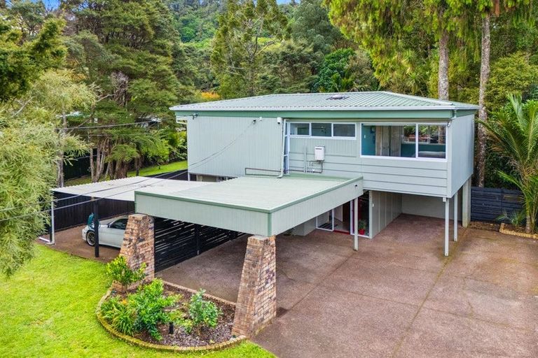 Photo of property in 7 Waima Crescent, Titirangi, Auckland, 0604