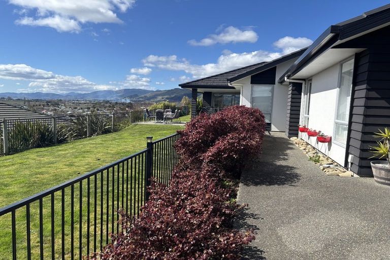 Photo of property in 15 Katania Heights, Brightwater, 7022