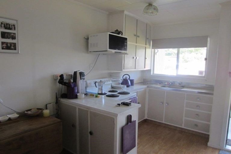 Photo of property in 9/10 Petherick Crescent, Johnsonville, Wellington, 6037