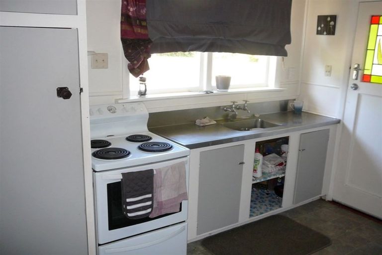 Photo of property in 12 Davies Street, Paeroa, 3600