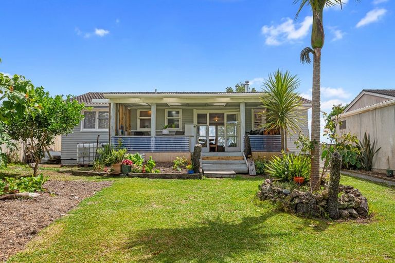 Photo of property in 28 Whiteman Road, Kawakawa, 0210